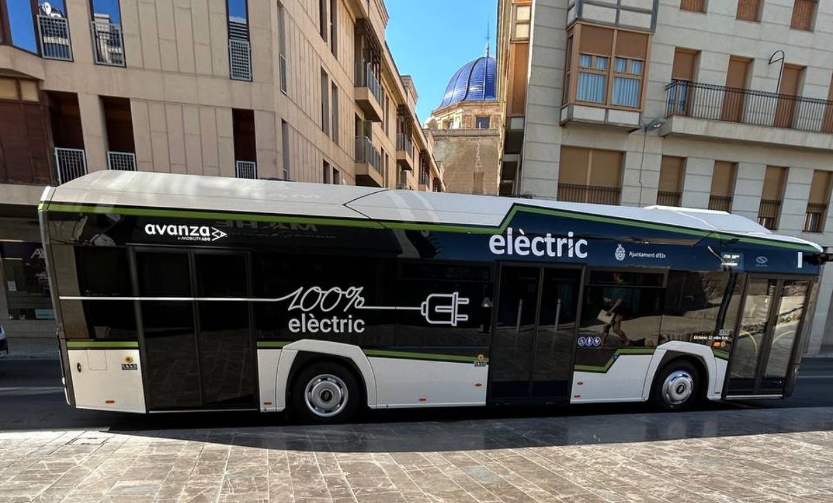 Bus urbano en Elche gratuito menores de 15